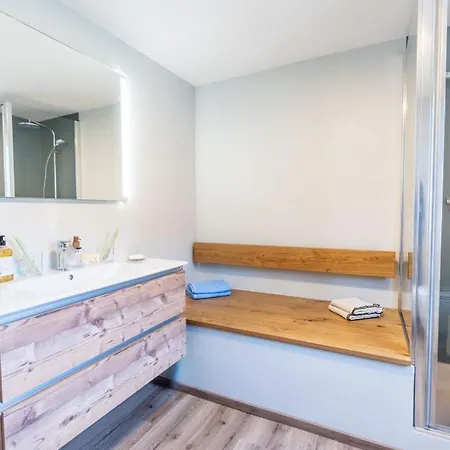 Kino Apartment
