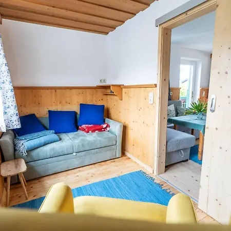 Apartment Kino